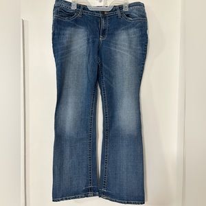 Ana A New Approach Bootcut Women’s Jeans. Size 16